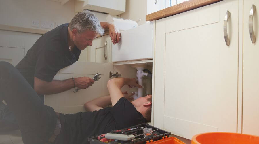 Professional burst pipe repair services in McGregor, IA